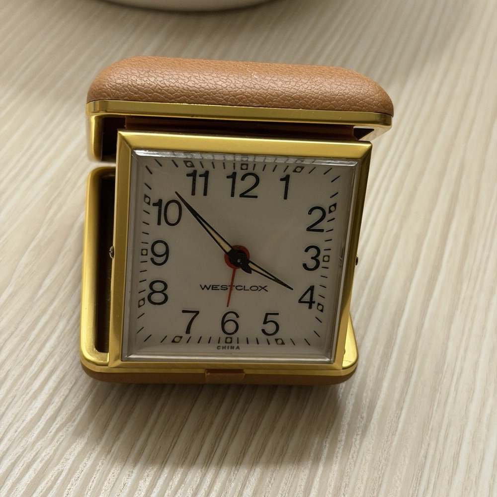 Westclox Folding Portable Travel Alarm Clock Brown Works Luminous Hands‎ Vintage